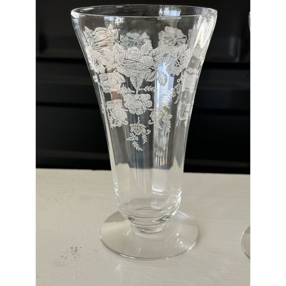 Vintage Crystal Floral/Dot‎ Etched Pattern Optic Paneled Footed Parfait Glass - Picture 2 of 2